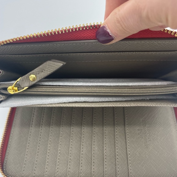 Neiman Marcus Red Zipper Wallet NWT - Picture 8 of 11